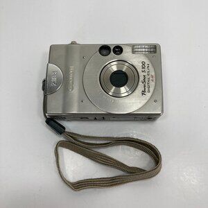 Canon PowerShot S100 Silver Elph 2.1 MP 2x Zoom Digital Camera Only - Tested